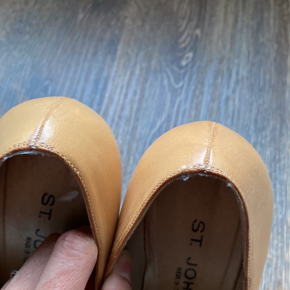 St. John shoes size 7 - Picture 5 of 11